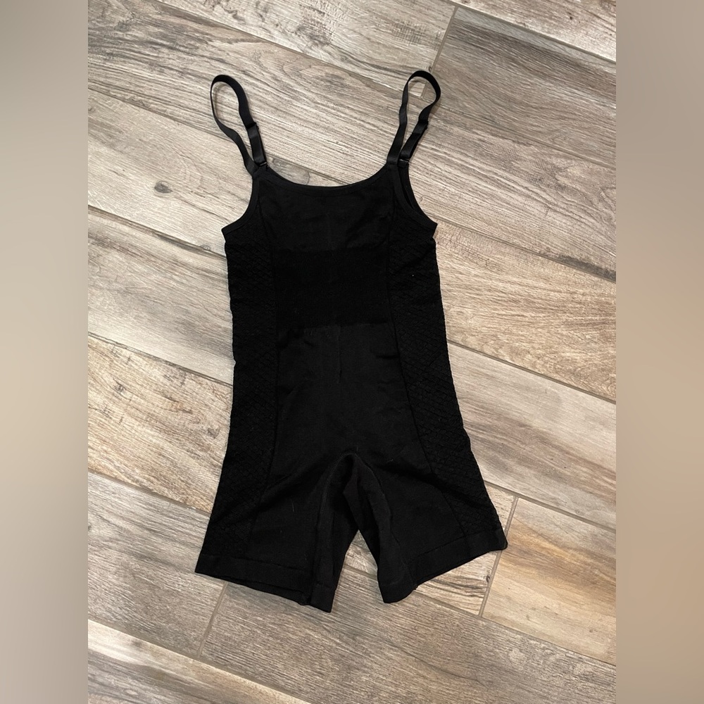 Black Shape Wear with Adjustable Straps
